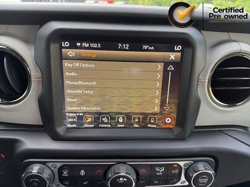 Used 2021 Jeep Gladiator Overland AWD/4WD image 98