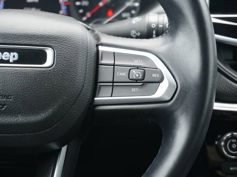 Used 2022 Jeep Compass Altitude w/ Convenience Group image 14