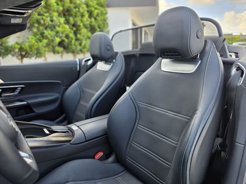 Used 2022 Mercedes-Benz SL 63 AMG 4MATIC image 15