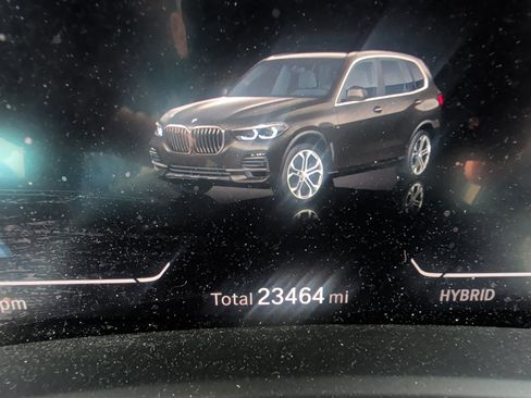Used 2022 BMW X5 xDrive45e w/ Premium Package AWD/4WD image 14