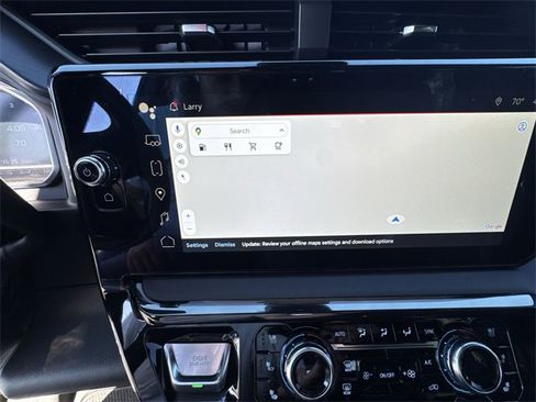 Used 2024 GMC Sierra 2500 AT4 w/ AT4 Premium Plus Package image 15