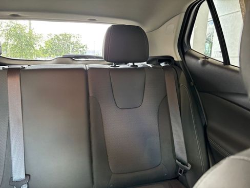 Used 2025 Buick Encore GX Preferred FWD image 37