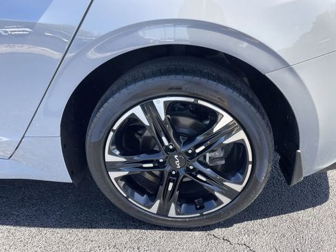 Used 2024 Kia K5 GT-Line w/ GT-Line Premium Package FWD image 8