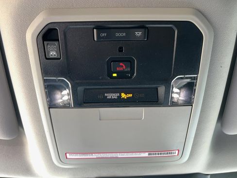 Used 2023 Toyota Tundra Limited image 25