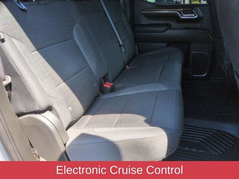 Used 2023 Chevrolet Silverado 1500 LT Trail Boss AWD/4WD image 34