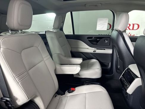 New 2025 Lincoln Aviator Premiere w/ Jet Appearance Package image 25