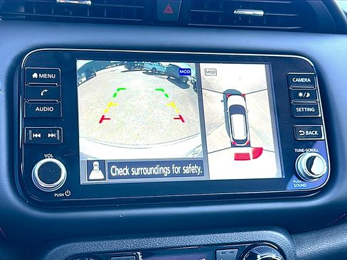 Used 2024 Nissan Kicks SR w/ SR Premium Package image 32