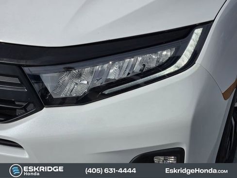 Used 2025 Honda Odyssey EX-L image 10