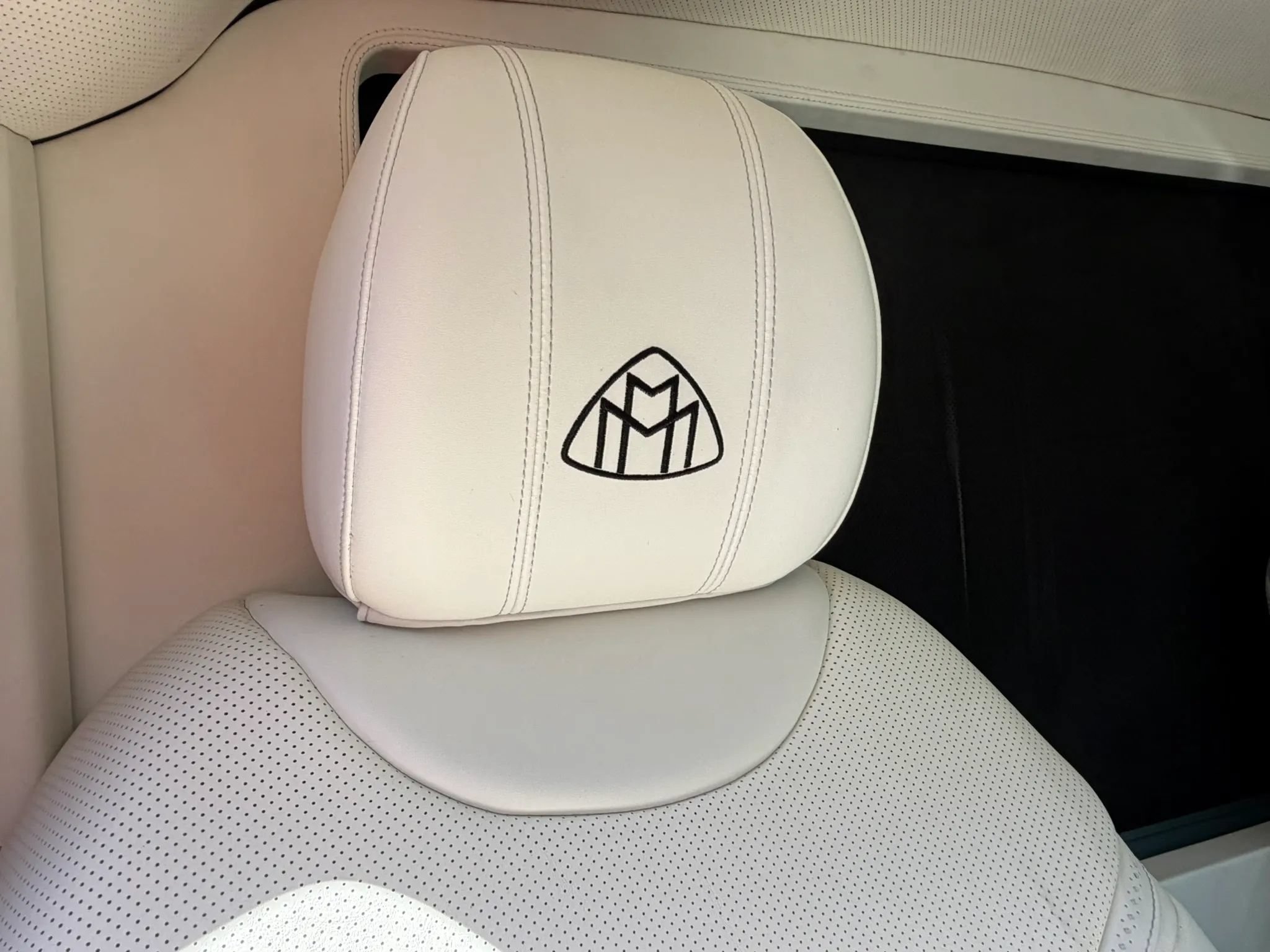 Used 2021 Mercedes-Benz Metris Passenger w/ Premium Safety Package image 28