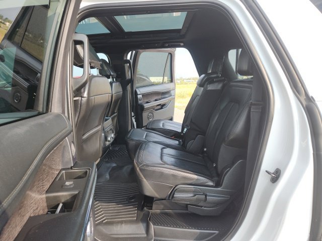 Used 2021 Ford Expedition Max Limited AWD/4WD image 16