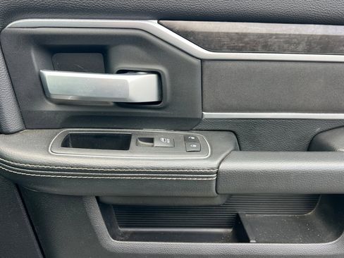 Used 2024 RAM 3500 Big Horn image 20