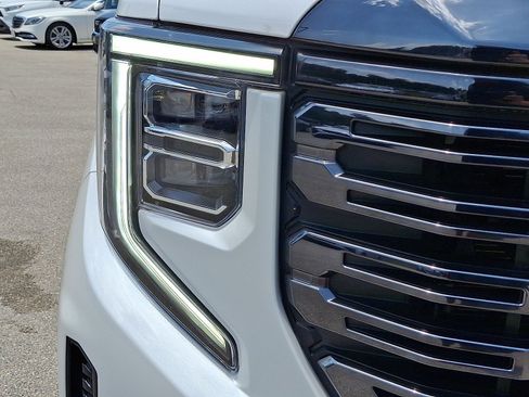 Used 2024 GMC Sierra 1500 Denali Ultimate AWD/4WD image 28