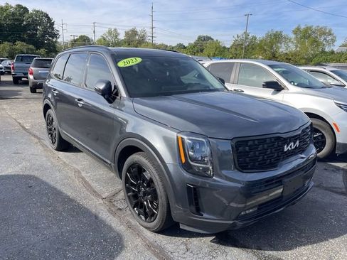Used 2022 Kia Telluride SX w/ SX Prestige Package AWD/4WD image 12