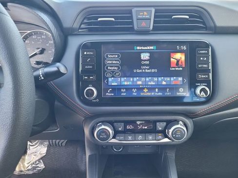 New 2025 Nissan Versa SR w/ Trunk Package image 10