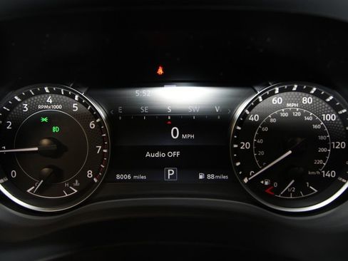 Used 2024 Nissan Armada Platinum w/ Captain's Chairs Package image 12