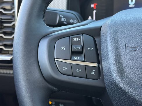 New 2025 Ford Ranger XLT w/ Equipment Group 301A High image 34