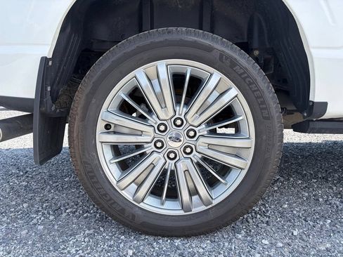 Used 2025 Ford F150 Platinum w/ Equipment Group 703A Plus AWD/4WD image 11