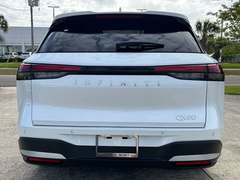 New 2026 INFINITI QX60 Luxe w/ Cargo Package FWD image 6
