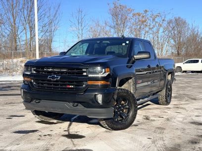 Used 2017 Chevrolet Silverado 1500 LT w/ Midnight Edition