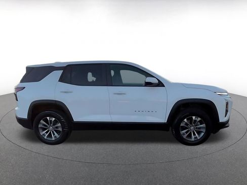 Used 2025 Chevrolet Equinox LT image 16