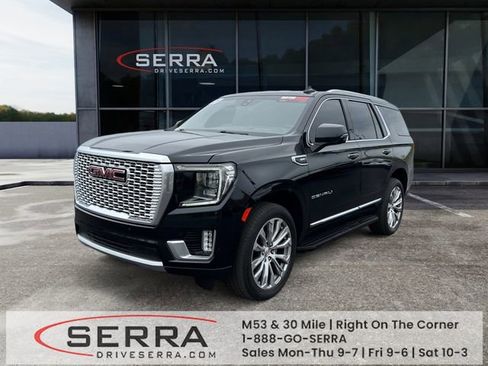 Used 2021 GMC Yukon Denali w/ Advanced Technology Package AWD/4WD image 1