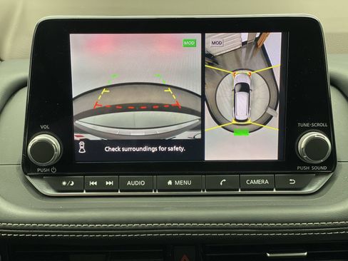 Used 2021 Nissan Rogue SV AWD/4WD image 15