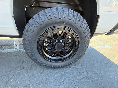Used 2023 RAM 2500 Laramie AWD/4WD image 14