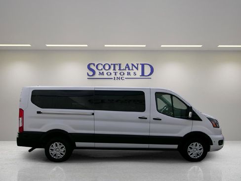 Used 2024 Ford Transit 350 XLT image 5