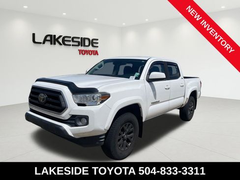 Used 2020 Toyota Tacoma SR5 w/ SR5 Appearance Package (SM) image 1