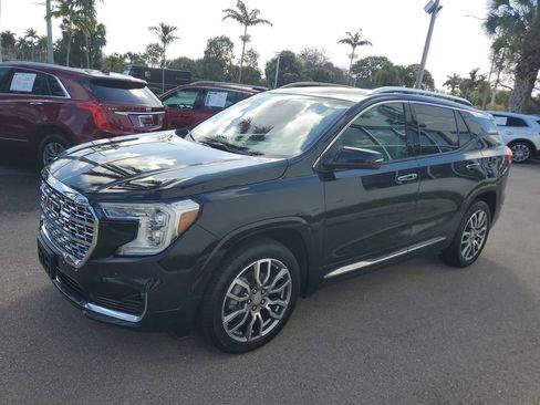 Certified 2022 GMC Terrain Denali image 2