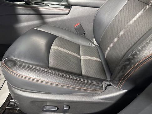 Used 2024 Nissan Altima 2.5 SR image 16