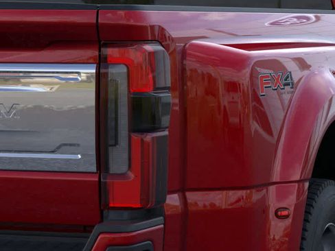 New 2026 Ford F450 Platinum w/ Platinum Plus Package image 21