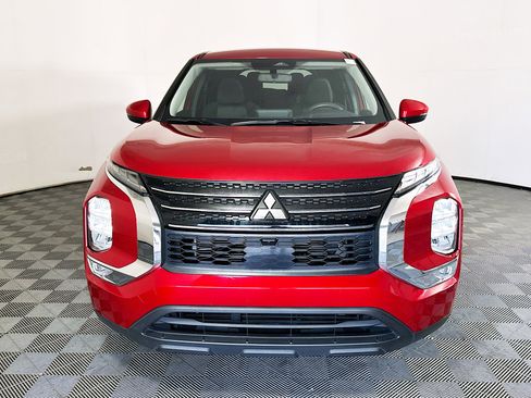 Used 2024 Mitsubishi Outlander ES FWD image 8