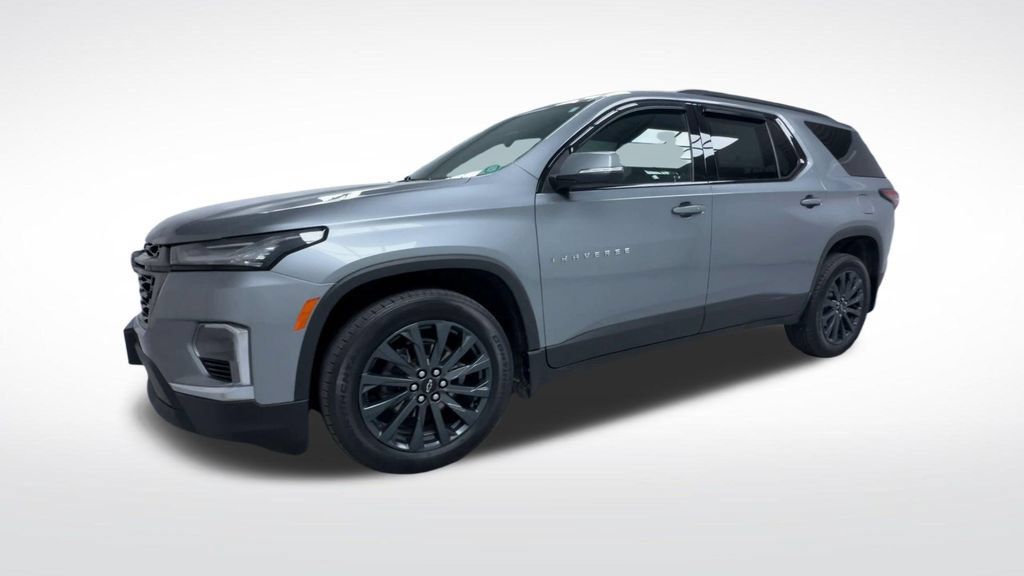 Used 2023 Chevrolet Traverse RS AWD/4WD image 4