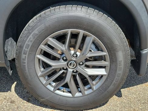 Used 2021 Nissan Rogue S FWD image 5