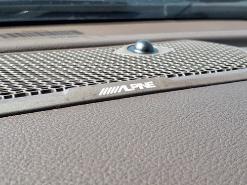 Used 2025 RAM 3500 Laramie image 12