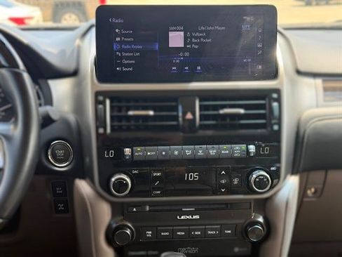 Used 2023 Lexus GX 460 Luxury AWD/4WD image 17
