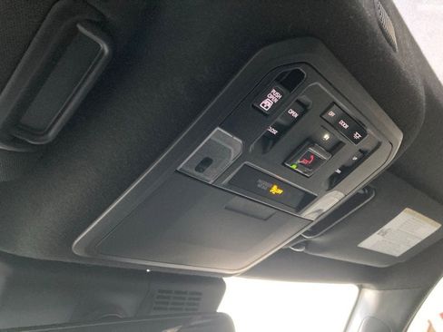 Certified 2025 Toyota 4Runner Limited image 29