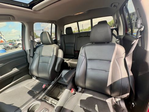 Used 2023 Honda Ridgeline RTL-E image 16
