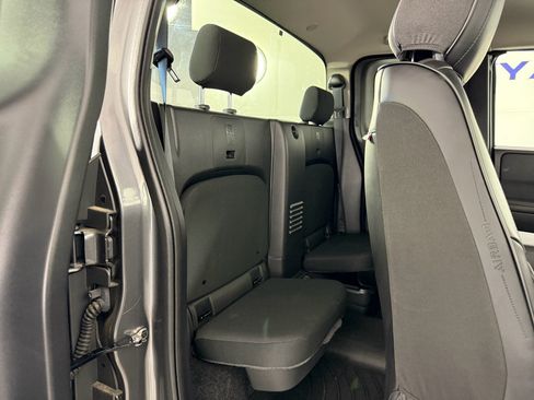 Used 2025 Nissan Frontier S image 16