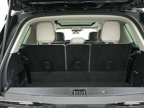Used 2025 Lincoln Navigator Reserve AWD/4WD image 31