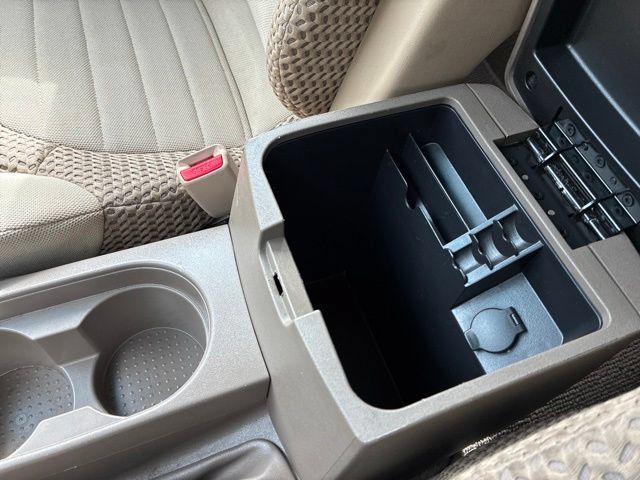 Used 2012 Nissan Frontier SV AWD/4WD image 33