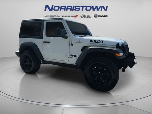 Certified 2023 Jeep Wrangler Willys image 33