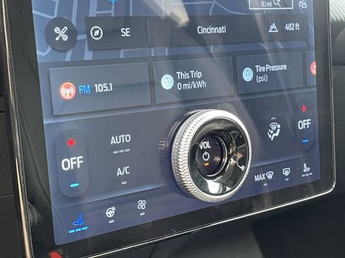 Used 2024 Ford Mustang Mach-E Select AWD/4WD image 20