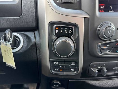Used 2018 RAM 1500 Big Horn AWD/4WD image 31