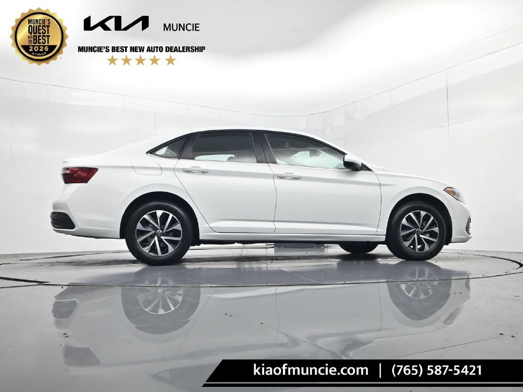 Used 2024 Volkswagen Jetta S FWD image 40