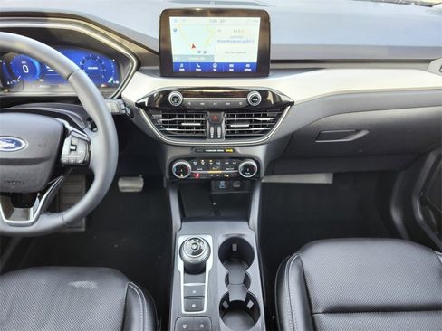 Certified 2022 Ford Escape SEL w/ Technology Package image 13