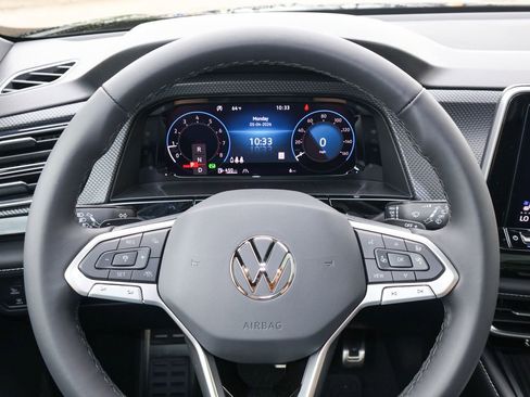 New 2026 Volkswagen Atlas Cross Sport SEL R-Line AWD/4WD image 24