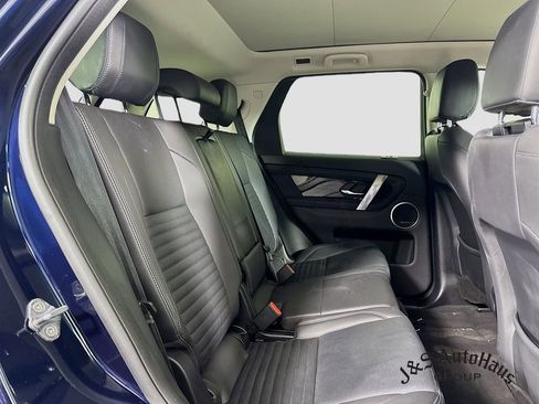 Used 2023 Land Rover Discovery Sport S image 32