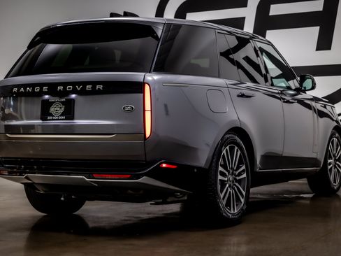Used 2023 Land Rover Range Rover SE AWD/4WD image 30